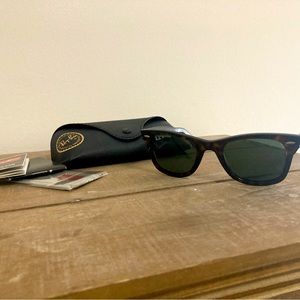 Ray Ban RB2140 Green Polarized Wayfarer